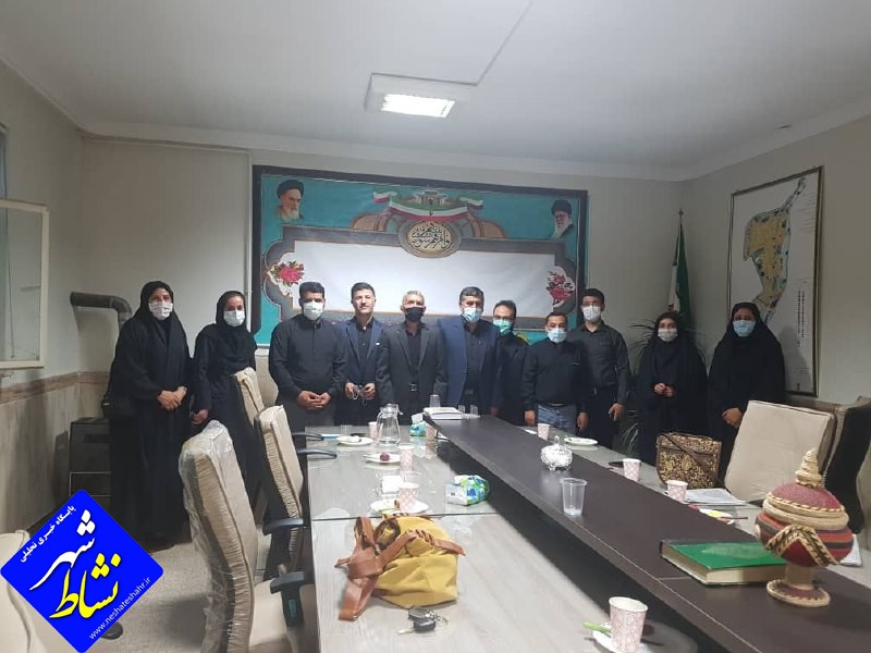 در انتخاب شهردار، فردی توانمند و بومی را مد نظر قرار دهید