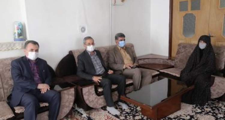 دیدار با خانواده شهدا، ایثارگران و جانبازان باید در جامعه نهادینه شود