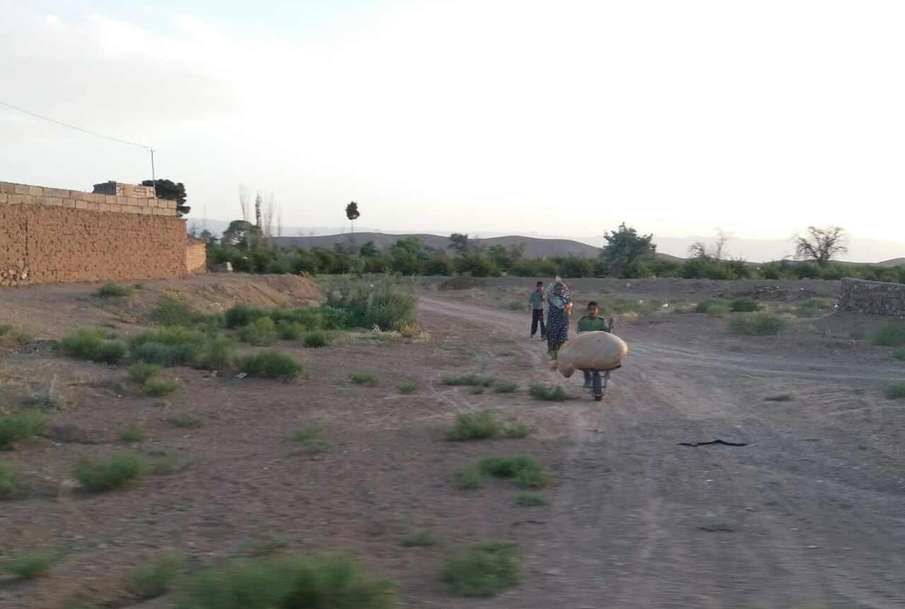 نیازمندی های روستای کریم آباد را دریابید