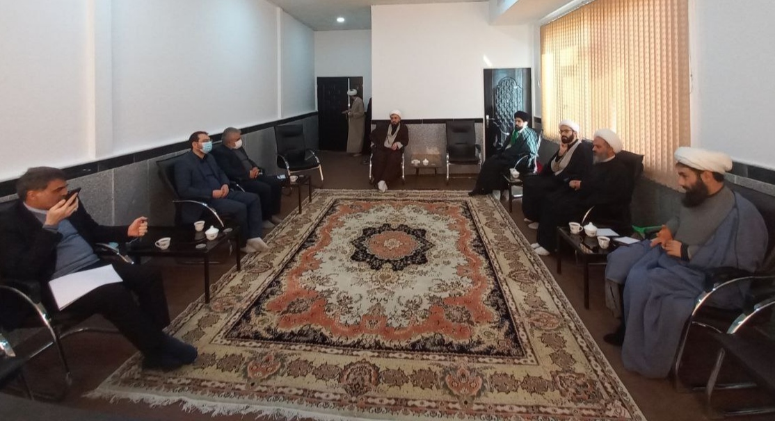 نشست شورای مجمع طلاب و روحانیت بخش مرکزی بهار با نماینده مردم شهرستانهای بهار و کبودرآهنگ در مجلس شورای اسلامی