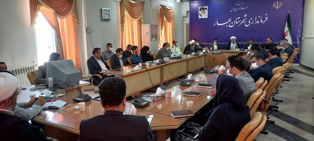 شیعیان نسبت به احکام و معارف و مبانی دین معرفت داشته باشند