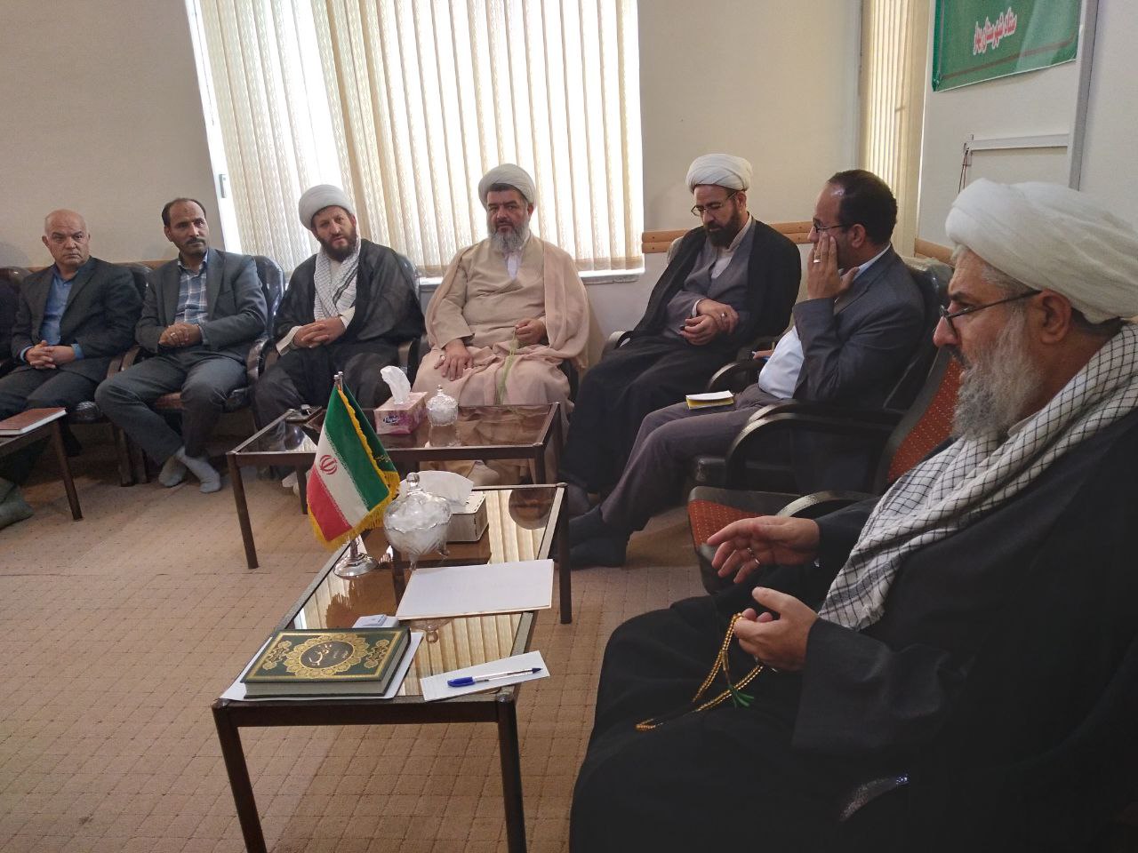 احیای نماز جمعه احیای انقلاب، در غدیر امیرالمومنین است