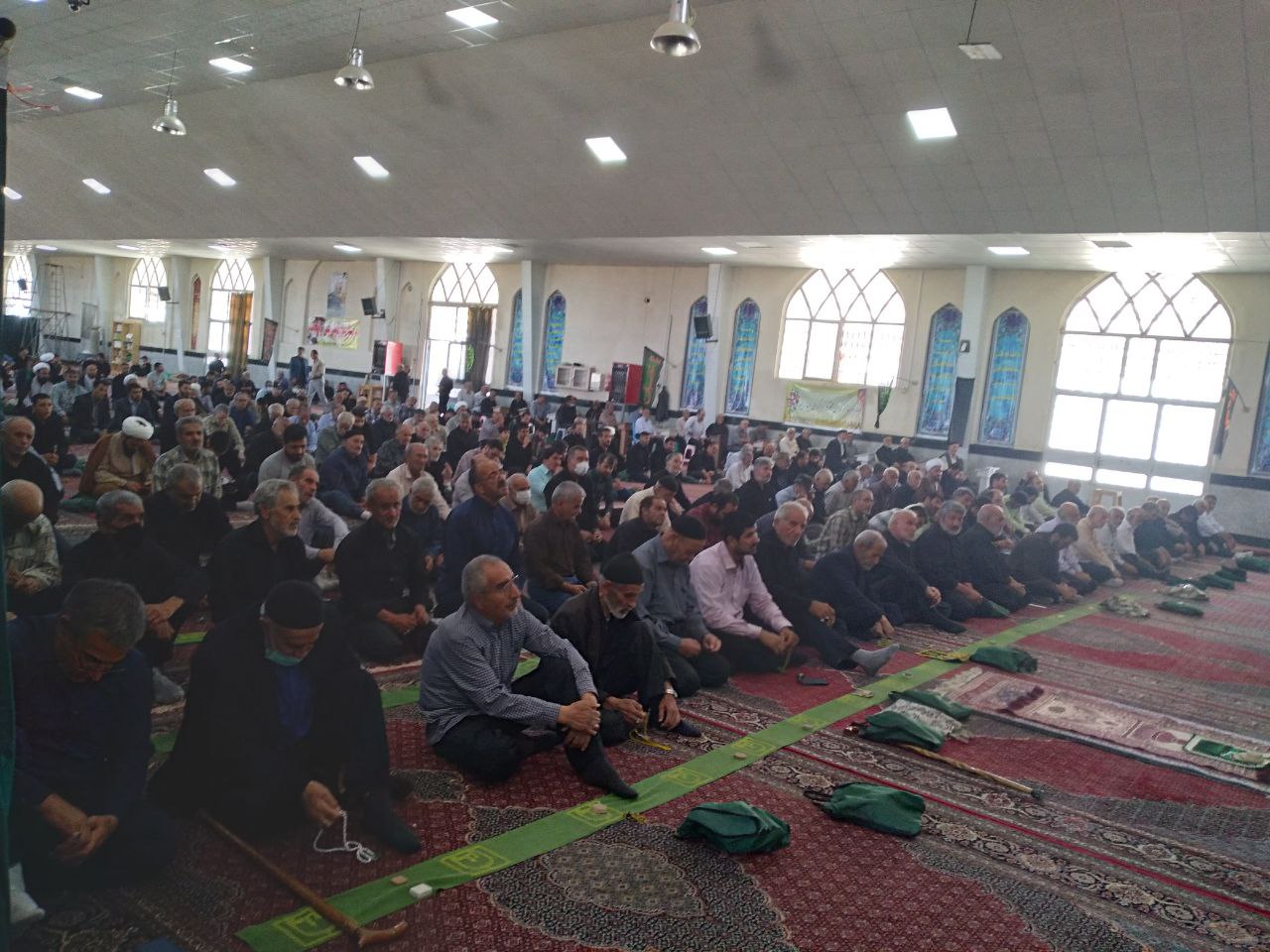 مساجد اصلی ترین مراکز مبارزه با فساد و اشاعه کننده معارف هستند