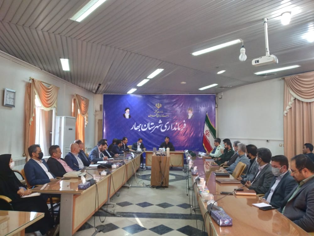 پیش بینی عبور دو و نیم میلیون نفری زائران از میدان بهار در ایام اربعین/دستگاه ها باید آمادگی لازم را داشته باشند