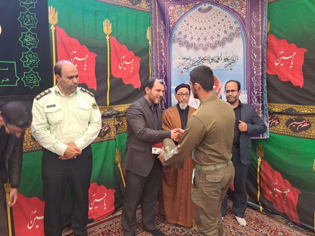 حضور جهادی دو تن از نیرو های ناجا اهل بیرجند در موکب فعال شهرستان بهار