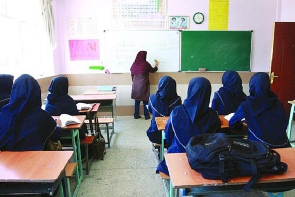 در شهرستان بهار کلاس بدون معلم نداریم