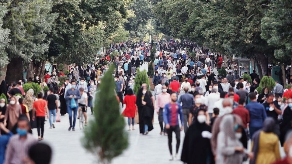 روزنامه«جوان: «باتوم» برای برقراری امنیت راهگشاست / اولویت با «تبیین» است ولی نباید «باتوم» را برای همیشه از دستور کار خارج کرد