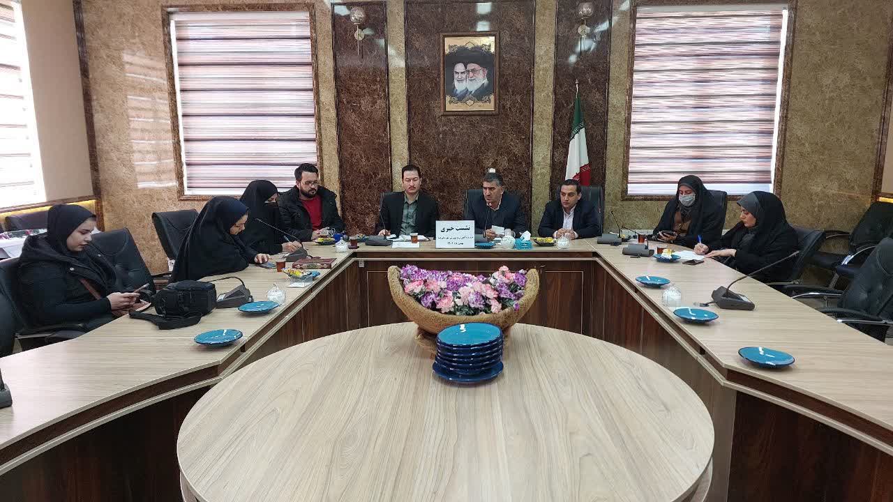 یکصد عنوان برنامه همزمان با دهه فجر در مدارس شهرستان بهار برگزار می شود