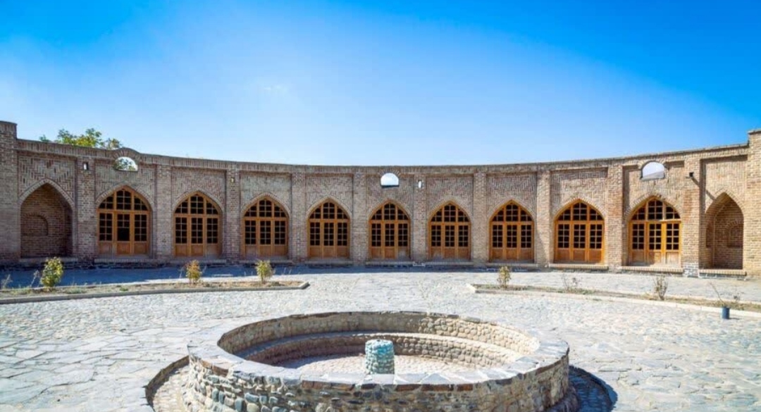 نبود پزشک و درمانگاه و سالن ورزشی سرپوشیده از مهم ترین و بزرگترین مشکلات روستای رسول آباد سفلی می‌باشد