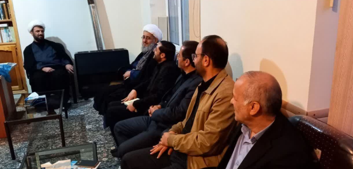 معاون توسعه حل اختلاف استان همدان و هیئت همراه با امام جمعه شهرستان بهار دیدار کردند