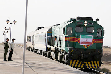 ایستگاه راه آهن بهار چه شد؟