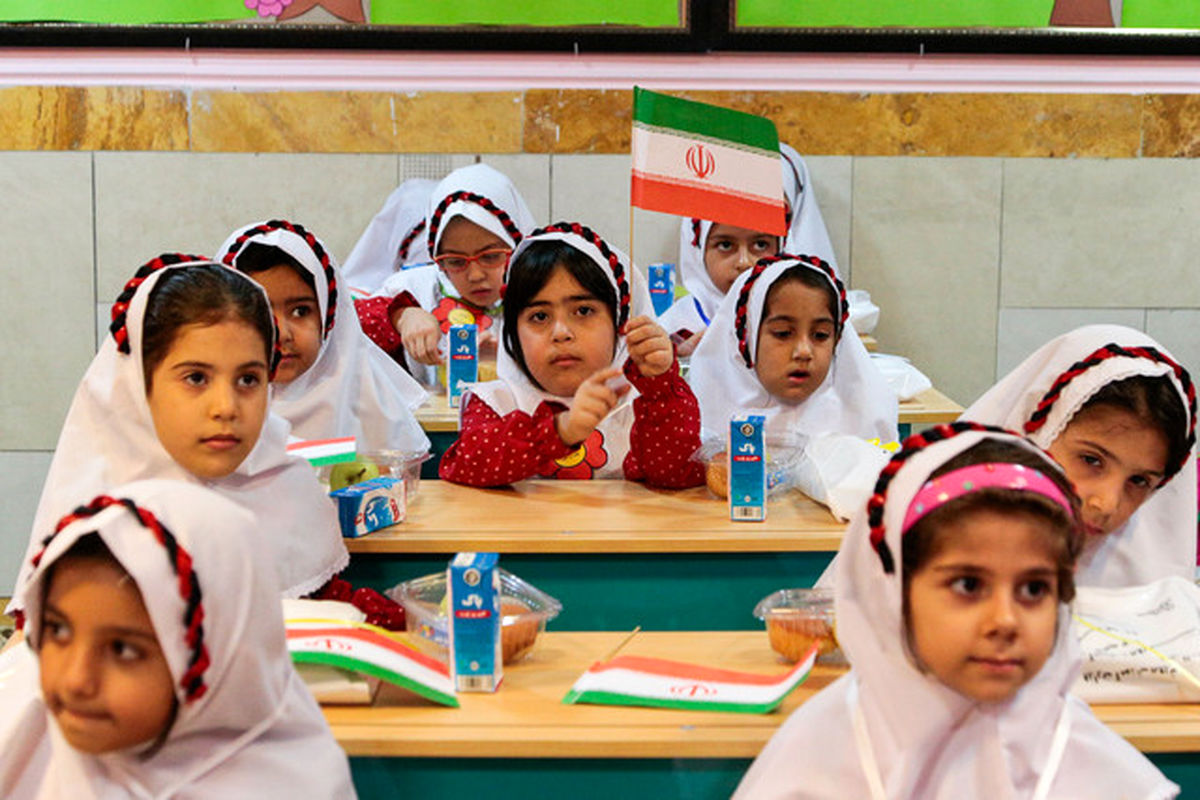 ۱۲۰ کلاس خالی از معلم در همدان
