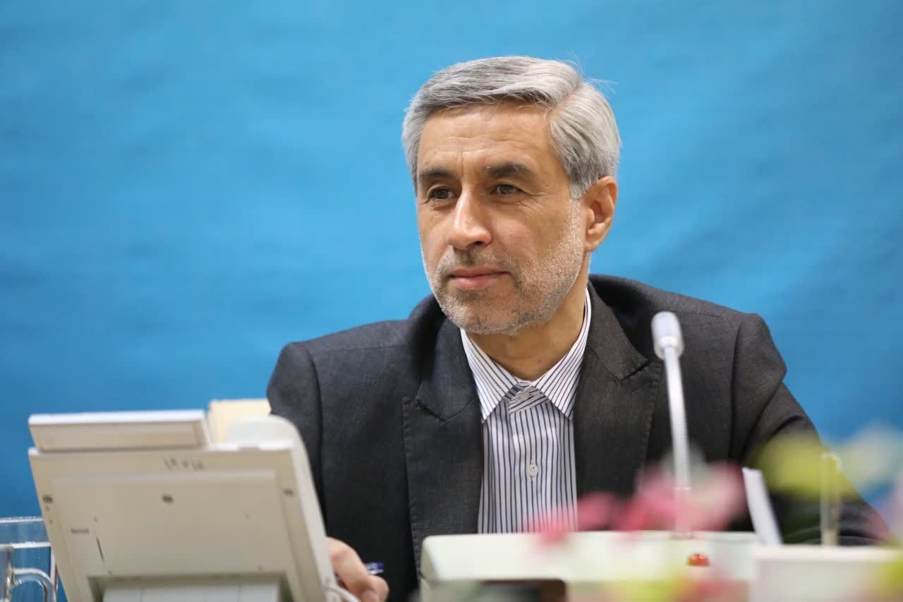 امروز ادارات دولتی استان ساعت ۱۳ تعطیل می‌شوند