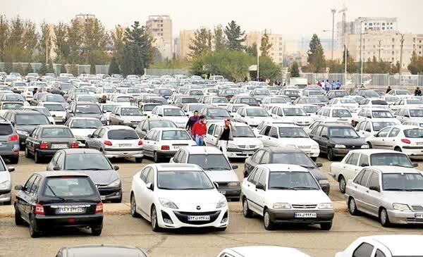 رئیس اتحادیه نمایشگاهداران: قیمت خودروهای مونتاژی در روزهای اخیر ۳۰ تا ۴۰ درصد افزایش یافته