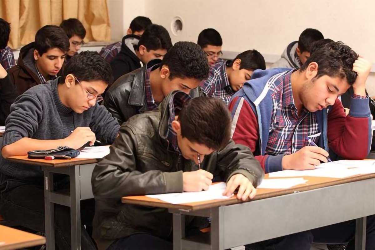 تغییر تقویم آموزشی در انتظار تایید مجلس/آغاز سال تحصیلی براساس شرایط آب‌و هوایی
