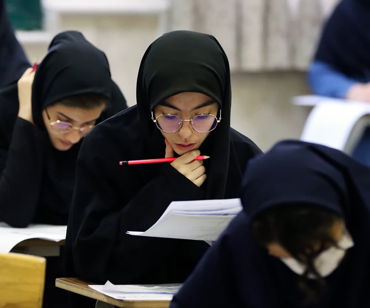 ثبت مدارک پذیرفتهشدگان آزمون استخدامی آموزش و پرورش از امروز