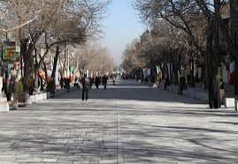 کسب و کار در پیاده‌راه اکباتان رونق ندارد