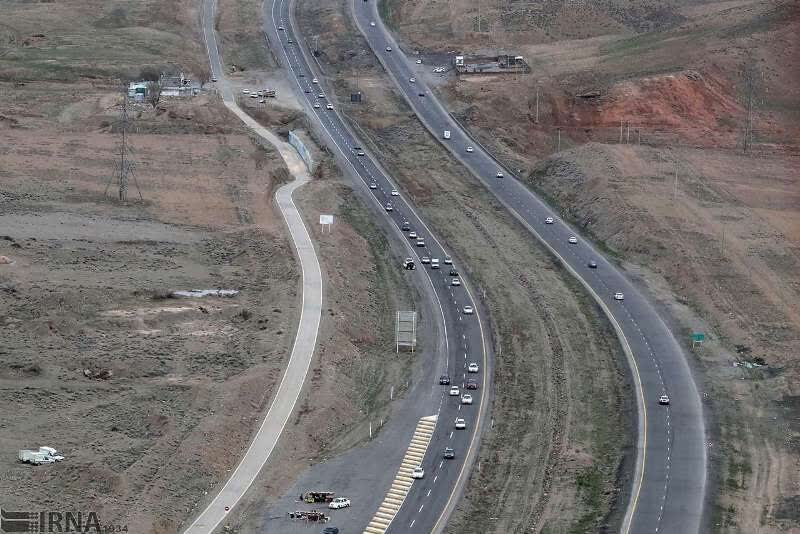رانندگان از سرعت غیرمجاز در راه‌های همدان خودداری کنند