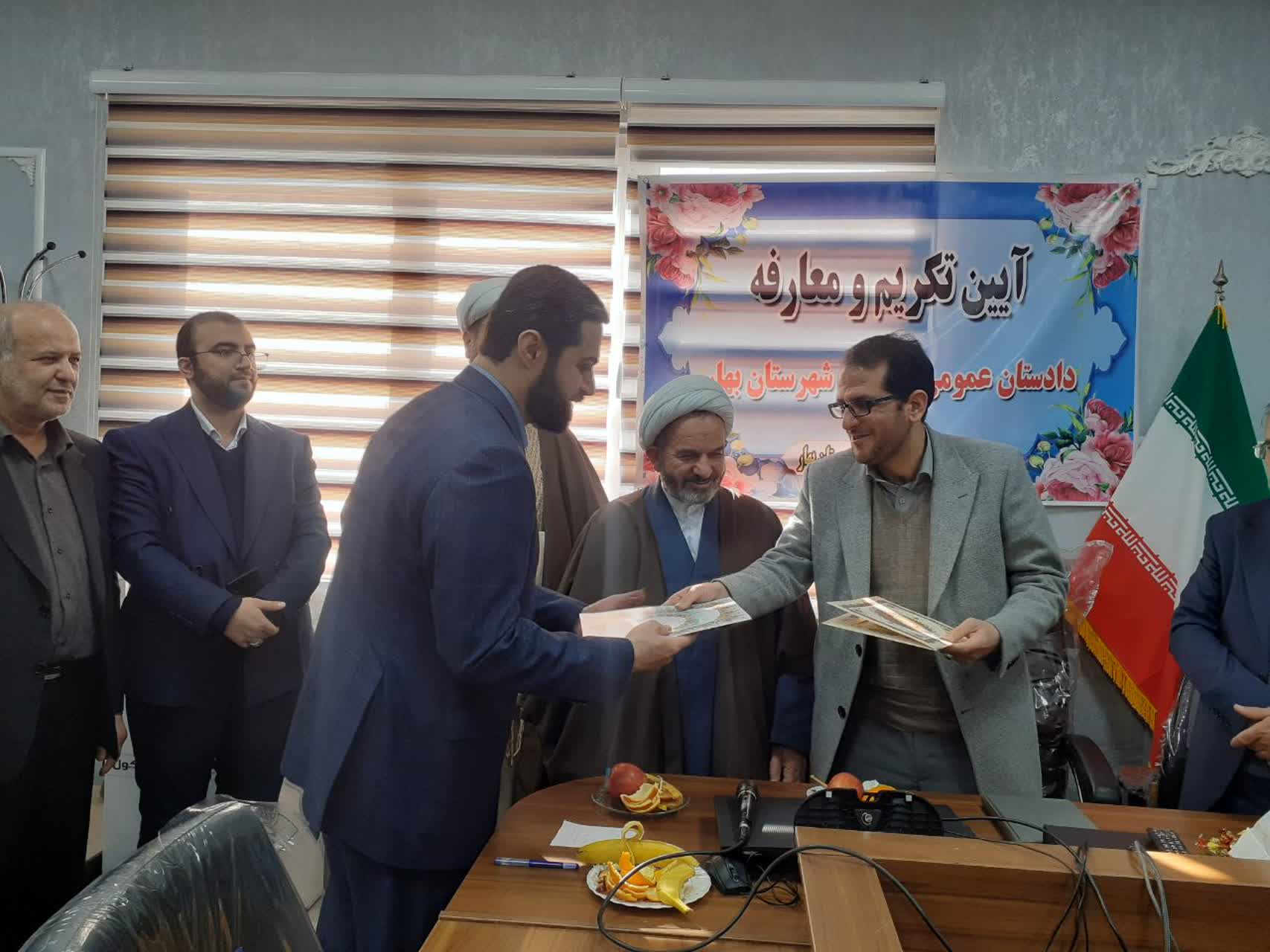 در ایام انتخابات که بسیار هم پر حاشیه بود از سوی برخی از کاندیداها تهدید شدم/ در مسئله آب ۱۱۰۰ چاه را کنتردار کردیم