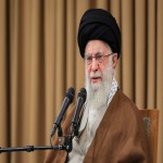 حضرت آیت الله خامنه‌ای: دستگاه‌های دولتی و نظارتی نباید سرعت‌گیر بخش خصوصی باشند