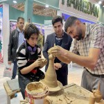 بازدید بخشدار لالجین از هجدهمین نمایشگاه بین المللی گردشگری و صنایع وابسته