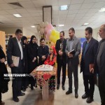 مقام معظم رهبری کتاب و کتابخوانی را توصیه کردند و همچنین از مردم خواستند  بصورت روزانه کتاب را در برنامه های خود بگنجانند