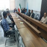 نشست تخصصی رئیس بنیاد شهید و امور ایثارگران به همراه جمعی از خانواده های معظم شهدا، جانبازان، آزادگان و رزمندگان دفاع مقدس با دکتر عزیزی رئیس دادگستری شهرستان بهار در راستای ترویج و توسعه فرهنگ ایثار و شهادت