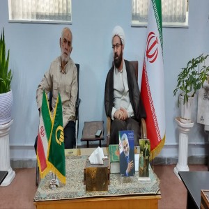 گزارش تصویری از دیدار فرماندهان نظامی و انتظامی ، مسئولین و روسای ادارات با امام جمعه لالجین به مناسبت فرا رسیدن هفته دفاع مقدس
