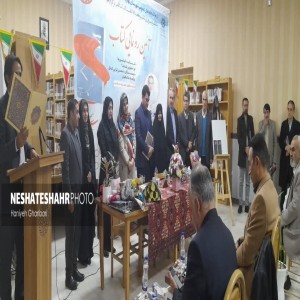 گزارش تصویری از رونمایی کتاب "دایناسورها چرا منقرض شدند"