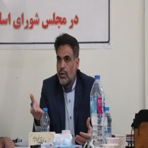 گزارش تصویری از برگزاری نشست خبری نماینده مردم بهار و کبودراهنگ با خبرنگاران شهرستان بهار