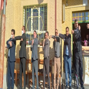 مراسم صبحگاهی با حضور مسئولین به مناسبت هفته بهداشت در دبیرستان پسرانه المهدی
