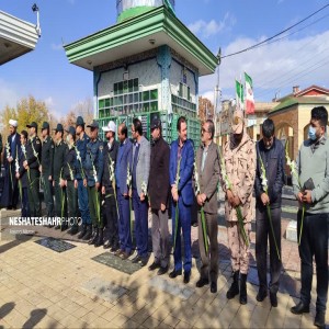گزارش تصویری از غبارروبی مزار شهدا به مناسبت هفته بسیج