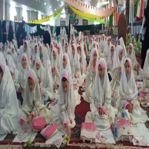مراسم جشن تکلیف ۳۵۰ دانش آموز مکلف در مصلی امام خمینی بهار برگزار شد