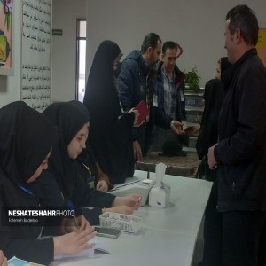 گزارش تصویری از حضور مردم بهار پای صندوق های رأی در شعبات اخذ رأی بهار