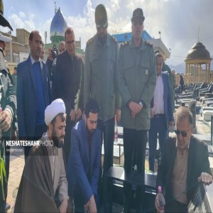 گزارش تصویری از غبارروبی مزار شهدا به مناسبت هفته بسیج