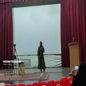 ویژه برنامه جشن بزرگ انقلاب با حضور کودکان، نوجوانان و خانواده ها