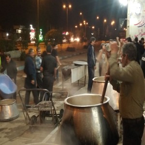 حلیم پزان نرسیده به فلکه مریانج به مناسبت ۲۸ صفر