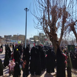 گزارش تصویری از حضور مردم لالجین در راهپیمایی ۲۲ بهمن