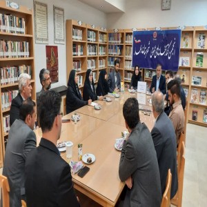گزارش تصویری از برگزاری انجمن کتابخانه های عمومی شهرستان بهار به ریاست فرماندار شهرستان در کتابخانه گنجنامه روستای حسام آباد
