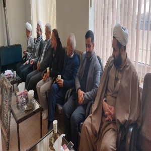 دیدار امام جمعه و جمعی از فعالان اجتماعی و فرهنگی لالجین با امام جمعه بهار