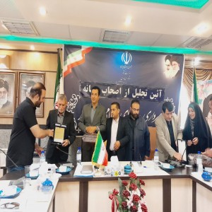 گزارش تصویری از نشست خبری شهردار و رئیس و اعضای شورای اسلامی شهر بهار با خبرنگاران و اصحاب رسانه به مناسبت روز خبرنگار