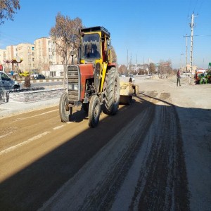اتمام عملیات اصلاح، زیرسازی و بتن ریزی ابتدای بلوار شهید بهشتی (ایجاد دور برگردان جدید) توسط واحد عمرانی شهرداری بهار
