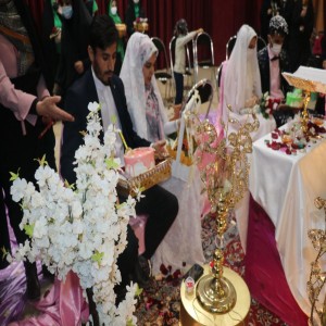 گزارش تصویری از برگزاری مراسم عقد دو زوج جوان به مناسبت روز زن و میلاد حضرت زهرا در فرهنگسرای آیت الله بهاری