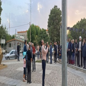 گزارش تصویری از اهتراز پرچم امام حسین به مناسبت فرارسیدن ماه محرم در میدان شهدا (شهرداری)