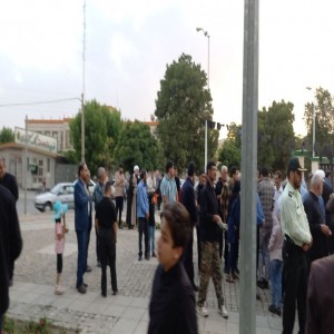 گزارش تصویری از اهتراز پرچم امام حسین به مناسبت فرارسیدن ماه محرم در میدان شهدا (شهرداری)