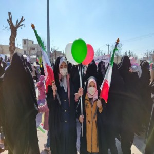 گزارش تصویری از حضور مردم لالجین در راهپیمایی ۲۲ بهمن
