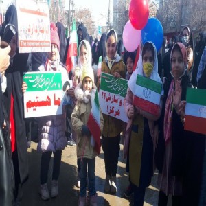 حضور پرشور دهه هشتادی و دهه نودی ها در راهپیمایی ۲۲ بهمن ۱۴۰۱ در شهر بهار