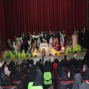 گزارش تصویری از برگزاری مراسم عقد دو زوج جوان به مناسبت روز زن و میلاد حضرت زهرا در فرهنگسرای آیت الله بهاری