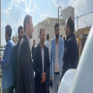 بازدید فرماندار بهار و مدیر کل نساجی و رئیس اداره صمت استان از روستای دستجرد