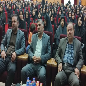 همایش آغاز هفته پیوند اولیاء و مربیان برگزار شد